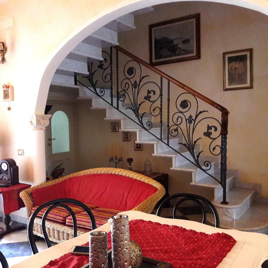 Villino San Martino 350M Dal Mare With Covered Parking Viareggio Esterno foto